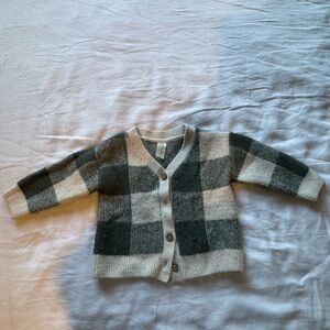 H&M Cream and Gray Knit Sweater